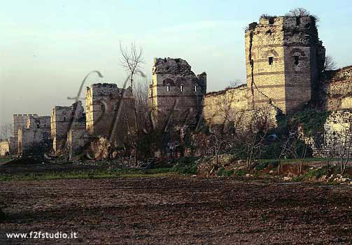 Mura-Istanbul_03.jpg