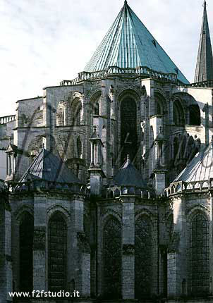 Coro-Chartres_2.jpg