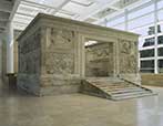 Ara-Pacis_70.jpg