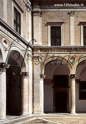 Palazzo_Ducale_06.jpg