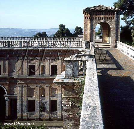 Villa_Imperiale_08.jpg