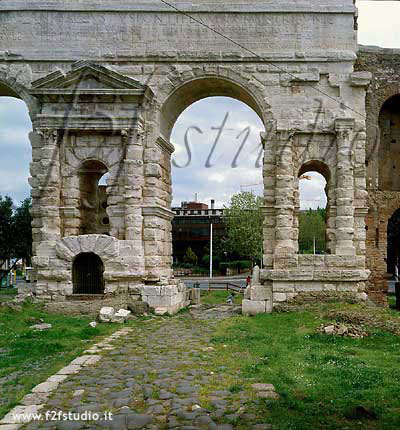 Porta-Maggiore_06.jpg